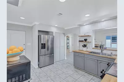 4451 14th Avenue N, Saint Petersburg, FL 33713 - Photo 9