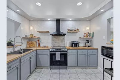 4451 14th Avenue N, Saint Petersburg, FL 33713 - Photo 7