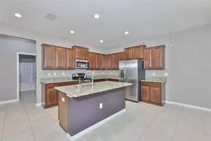 6330 Lantern View Pl, Apollo Beach, FL 33572 - Photo 9