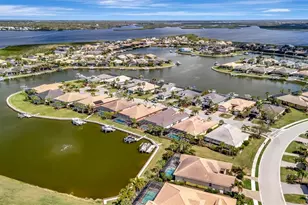 1022 Kestrel Ct, Bradenton, FL 34208 - Photo 7