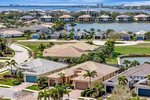 1022 Kestrel Ct, Bradenton, FL 34208 - Photo 9