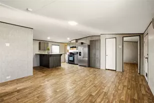 1885 SE Far Pointe Dr, Arcadia, FL 34266 - Photo 11