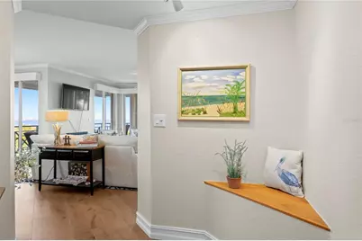 4717 Dolphin Cay Lane S #202, Saint Petersburg, FL 33711 - Photo 5