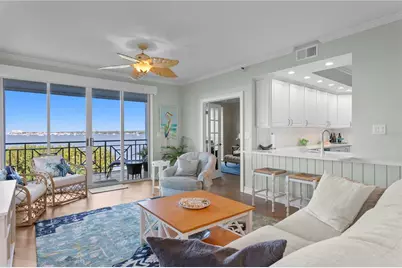 4717 Dolphin Cay Lane S #202, Saint Petersburg, FL 33711 - Photo 21