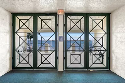 4717 Dolphin Cay Lane S #202, Saint Petersburg, FL 33711 - Photo 45