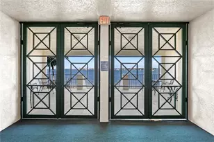 4717 Dolphin Cay Ln S, Saint Petersburg, FL 33711 - Photo 45