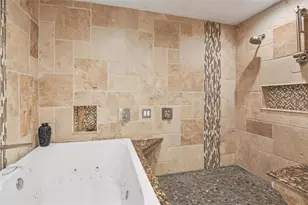 226 5th Ave N, Saint Petersburg, FL 33701 - Photo 13