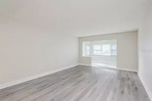 8 Glencoe Pl, Dunedin, FL 34698 - Photo 19