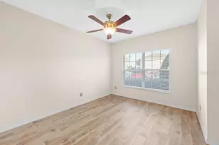 16249 Swan View Cir, Odessa, FL 33556 - Photo 3