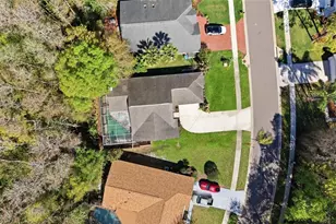 812 Crestridge Dr, Tarpon Springs, FL 34688 - Photo 27