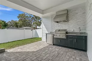 879 53rd Ave N, Saint Petersburg, FL 33703 - Photo 25