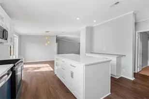 7706 23rd St, Zephyrhills, FL 33540 - Photo 9