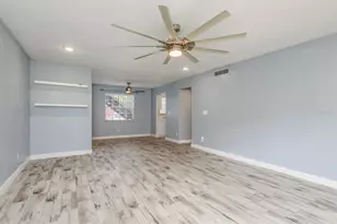 200 Country Club Dr, Largo, FL 33771 - Photo 15