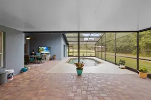 5235 Pond View Ct, Zephyrhills, FL 33541 - Photo 35