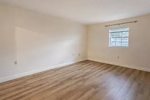 1712 Belleair Forest Dr, Belleair, FL 33756 - Photo 9