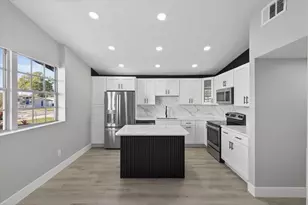 4503 W Clifton St, Tampa, FL 33614 - Photo 7