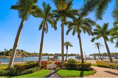 2050 Coffee Pot Boulevard NE, Saint Petersburg, FL 33704 - Photo 61