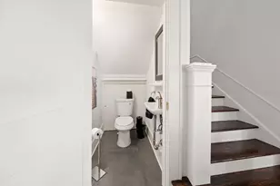 2050 Coffee Pot Blvd NE, Saint Petersburg, FL 33704 - Photo 31