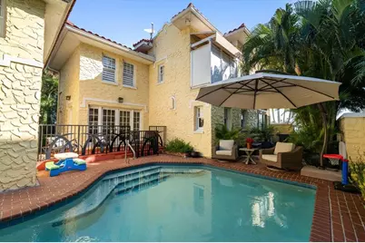 2050 Coffee Pot Boulevard NE, Saint Petersburg, FL 33704 - Photo 59