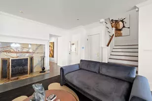 2050 Coffee Pot Blvd NE, Saint Petersburg, FL 33704 - Photo 11