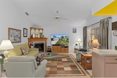 7348 Clearmeadow Drive, Spring Hill, FL 34606 - Photo 17