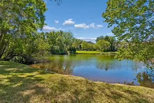 17008 Madres De Avila, Tampa, FL 33613 - Photo 7