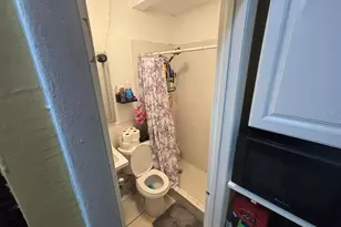 9590 NW 33rd Ave, Miami, FL 33147 - Photo 19