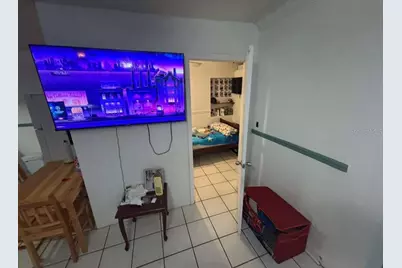 9590 NW 33rd Avenue, Miami, FL 33147 - Photo 9