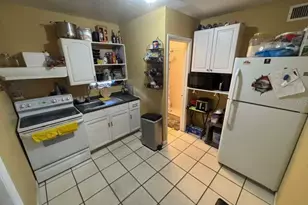 9590 NW 33rd Ave, Miami, FL 33147 - Photo 17