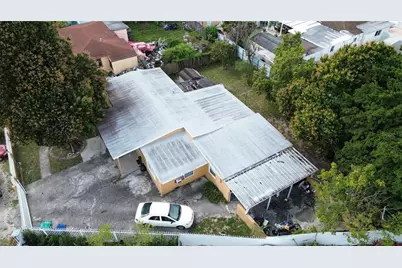 9590 NW 33rd Avenue, Miami, FL 33147 - Photo 5
