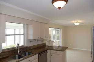 337 1st St W, Tierra Verde, FL 33715 - Photo 15