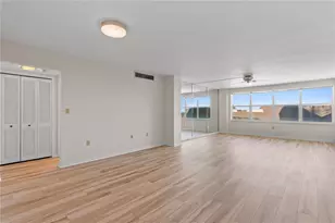 5200 Brittany Dr S, Saint Petersburg, FL 33715 - Photo 27