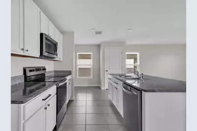 16728 Kingman Reef Street, Wimauma, FL 33598 - Photo 5