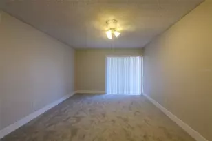 1215 16th Cir SE, Largo, FL 33771 - Photo 27
