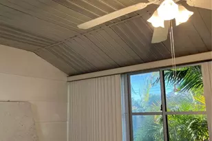 1215 16th Cir SE, Largo, FL 33771 - Photo 7