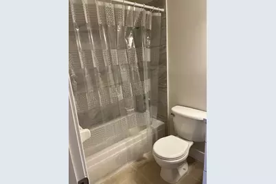 1215 16th Circle SE, Largo, FL 33771 - Photo 11