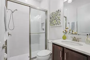 32626 Tree of Life Ave, Wesley Chapel, FL 33543 - Photo 21
