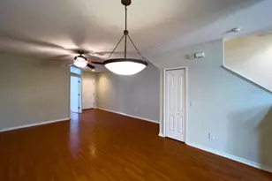 5874 Fishhawk Ridge Dr, Lithia, FL 33547 - Photo 5