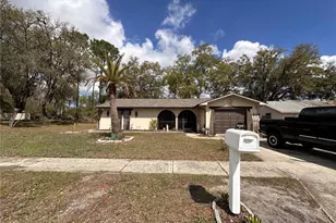 12805 Pecan Tree Dr, Hudson, FL 34669 - Photo 1