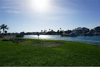 340 Pinellas Bayway S #203, Tierra Verde, FL 33715 - Photo 21