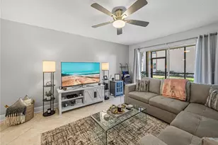 9700 Starkey Rd, Seminole, FL 33777 - Photo 15