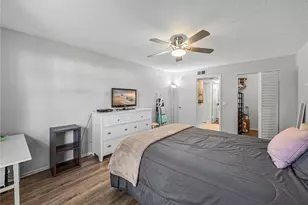 9700 Starkey Rd, Seminole, FL 33777 - Photo 21