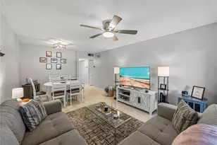 9700 Starkey Rd, Seminole, FL 33777 - Photo 15