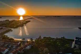 592 Bella Loop, Dunedin, FL 34698 - Photo 7