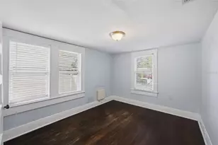 106 W Crest Ave, Tampa, FL 33603 - Photo 19