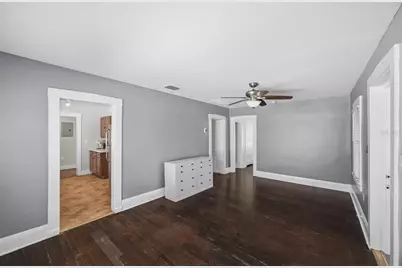 106 W Crest Avenue, Tampa, FL 33603 - Photo 7