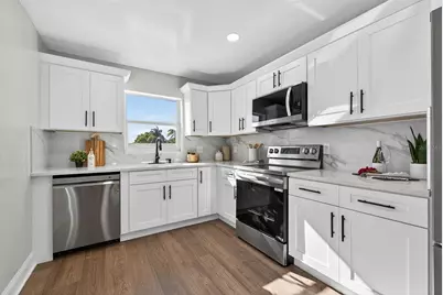 13690 87th Place N, Seminole, FL 33776 - Photo 9