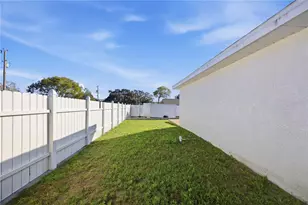 14185 Dorado St, Spring Hill, FL 34609 - Photo 25