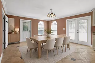 3302 River Cove Dr, Tampa, FL 33614 - Photo 3