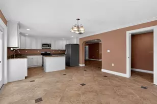 3302 River Cove Dr, Tampa, FL 33614 - Photo 15